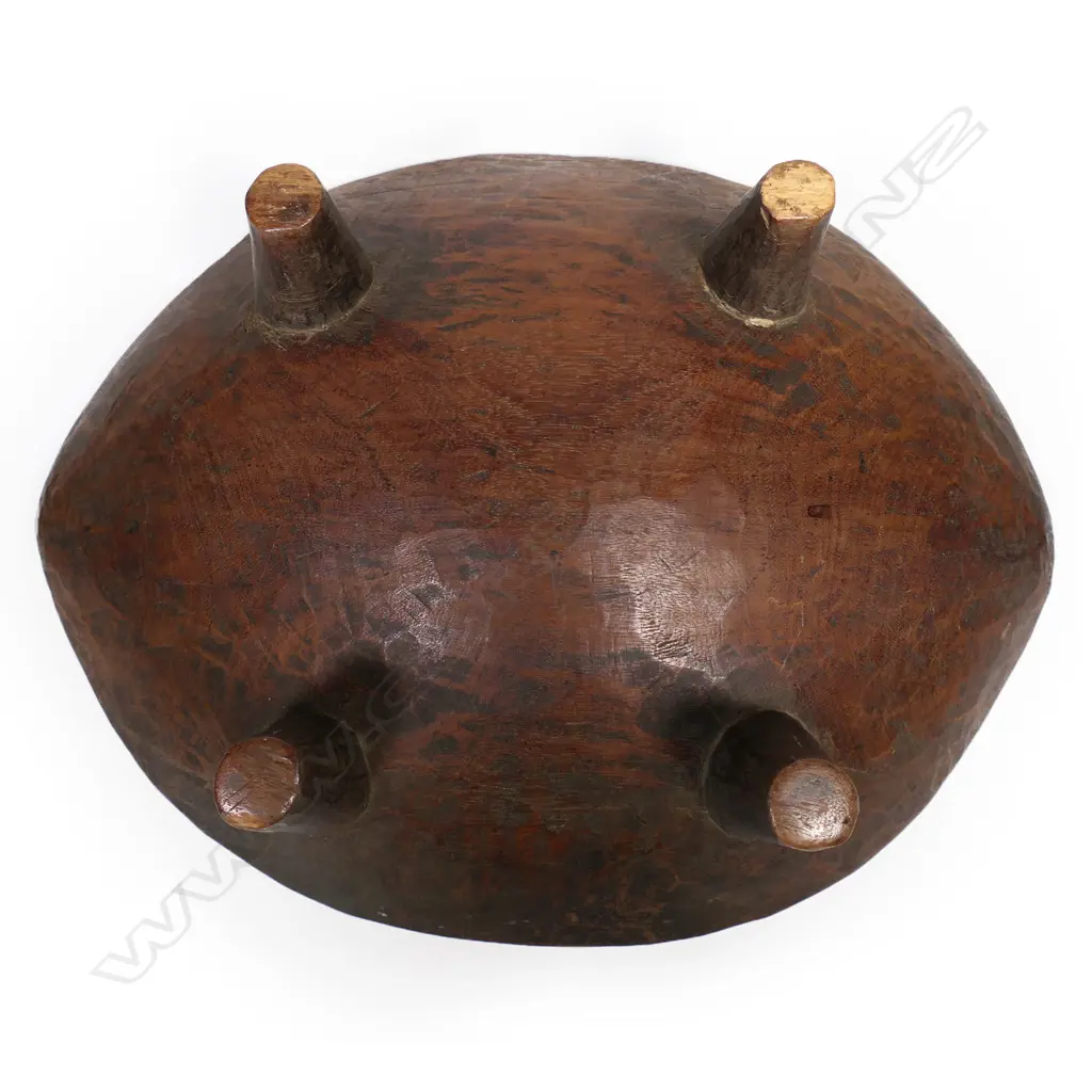 An old Pacific large Kava bowl, Image 1++